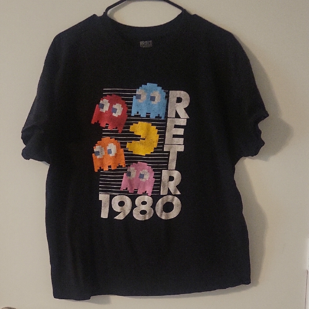Retro 1980 Graphic Black Tee